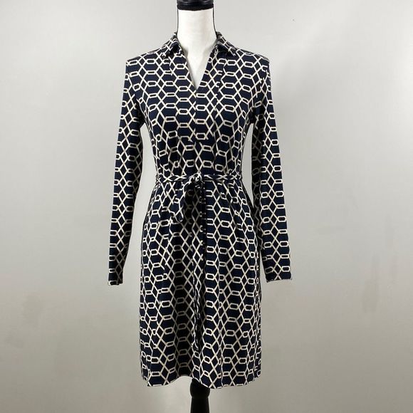 Brooks Brothers Dresses & Skirts - 346 Brooks Brothers XS Navy/White Belted Lattice Print Long Sleeve V-Neck Dress